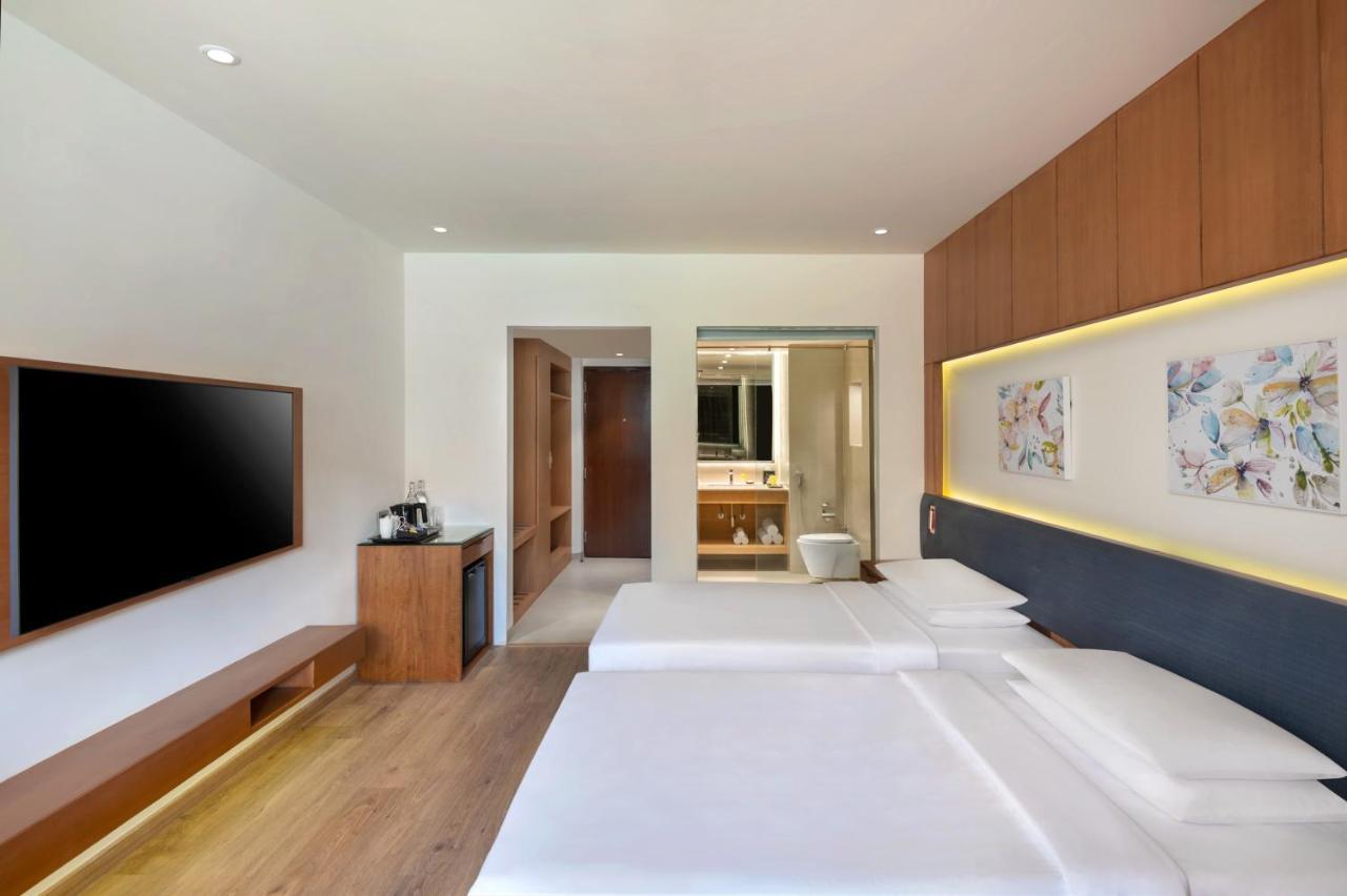 Hyatt Place Goa Кандолім Екстер'єр фото