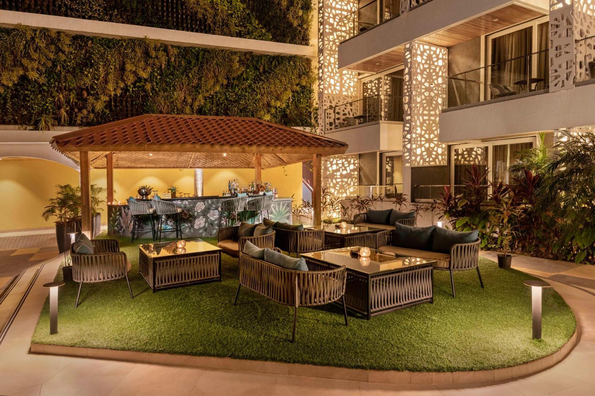Hyatt Place Goa Кандолім Екстер'єр фото